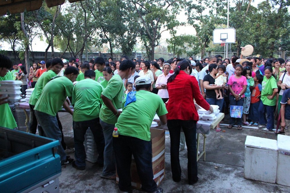 hands-of-mercy-christmas-feeding-program-cebu-philippines-0126