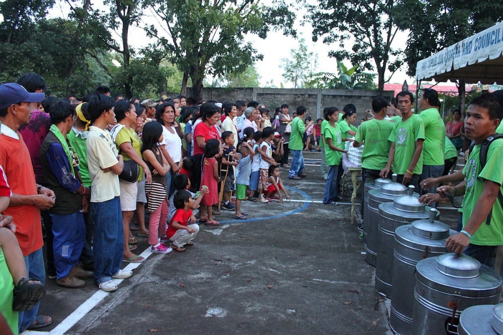 hands-of-mercy-christmas-feeding-program-cebu-philippines-0151