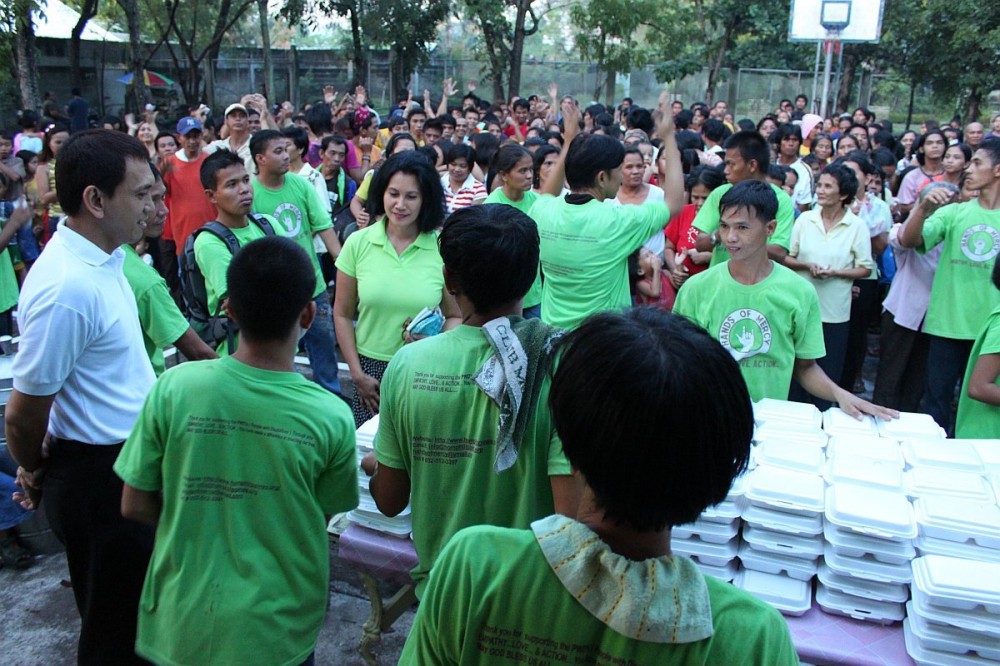 hands-of-mercy-christmas-feeding-program-cebu-philippines-0168