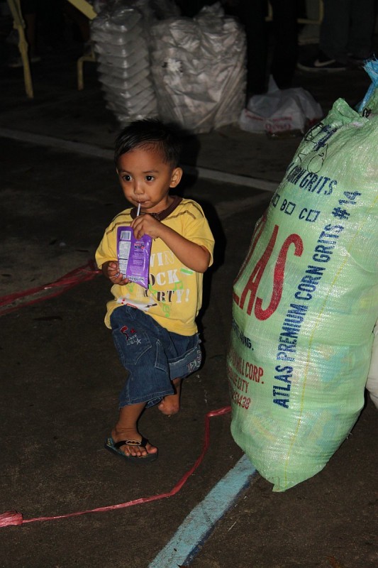 hands-of-mercy-christmas-feeding-program-cebu-philippines-0251