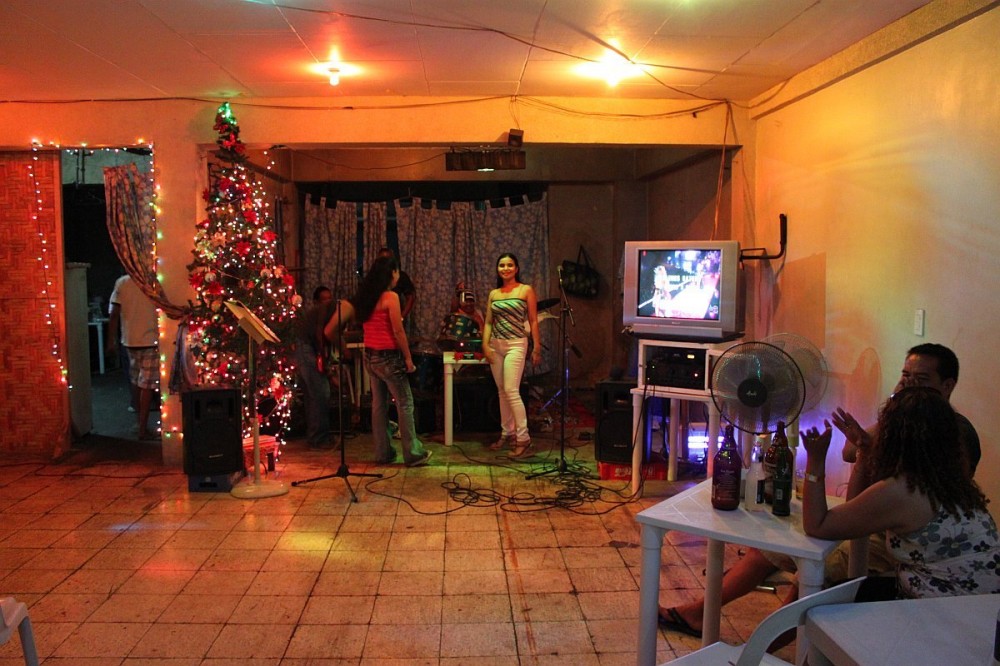 merlenes-eatery-christmas-party-2010-0061